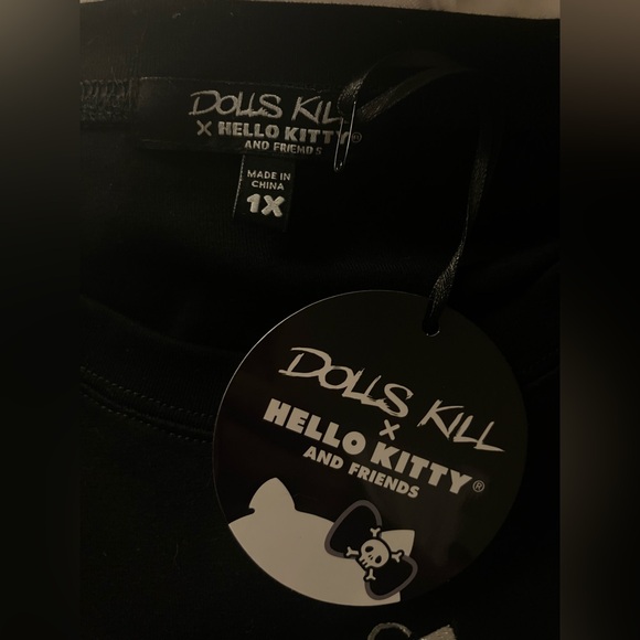 Hello Kitty dolls kill Black goth skull bow cropped Tee t shirt 1X XL 14 16 - Picture 5 of 6